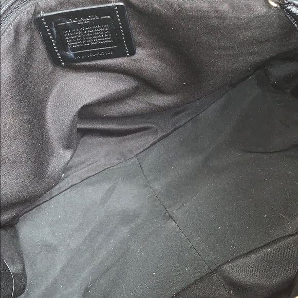 Coach - Picture 16 of 16